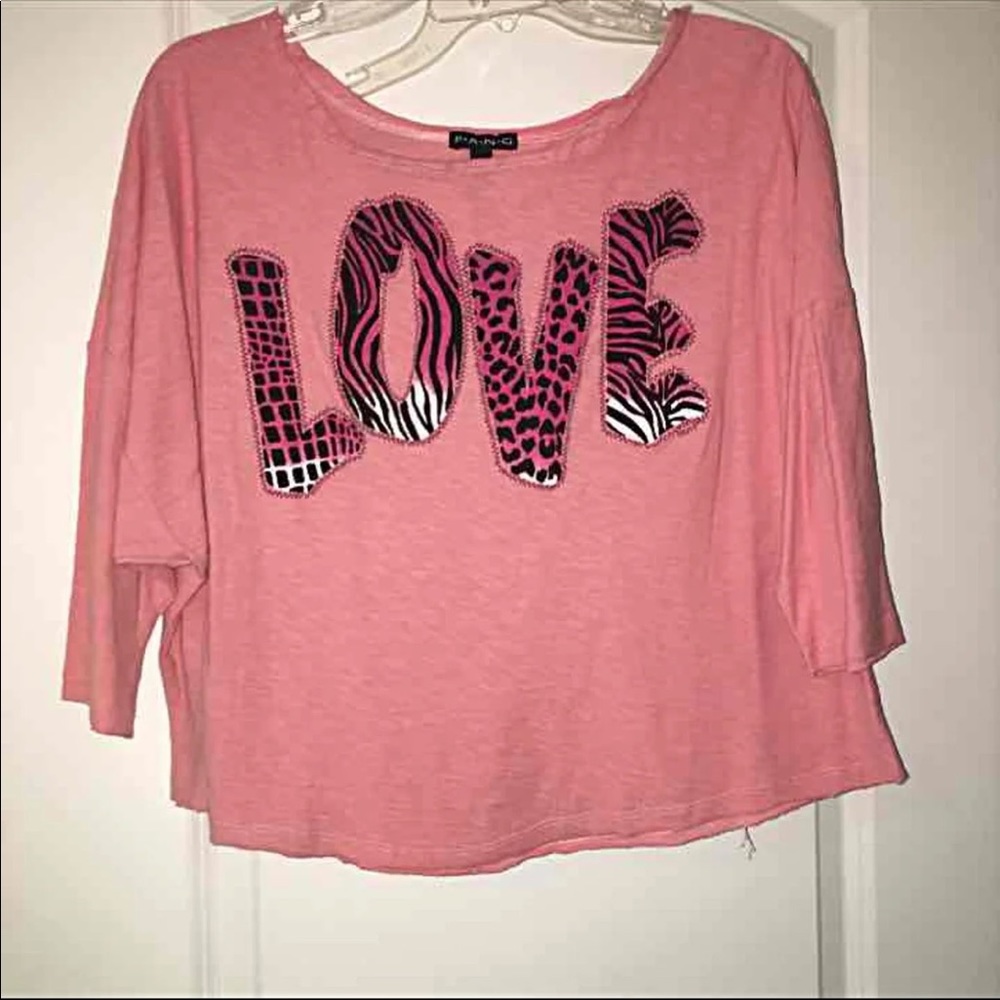 NWT Pink Women’s M Fang Love Top Half Sleeve